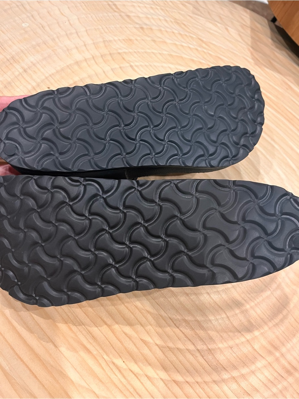 MIA Zen Matte Black Toe-Post Sandals Slides Sz 9 - Picture 3 of 7